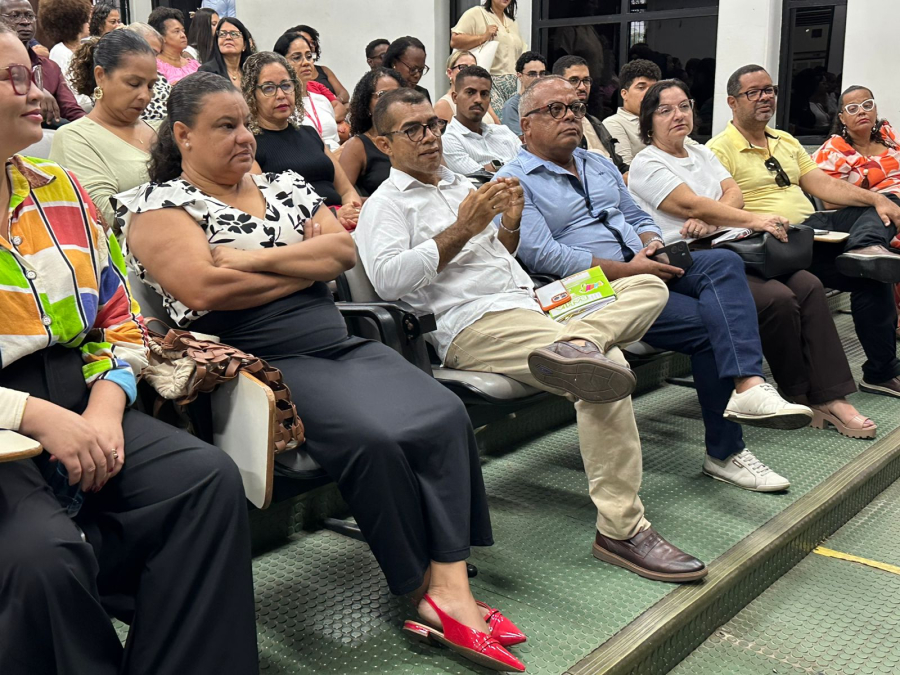 Professor Márcio fala sobre valorização dos servidores e educadores de Camaçari 