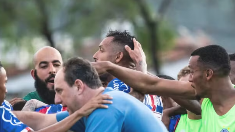  Bahia vence o Jequié e garante vantagem no jogo de volta