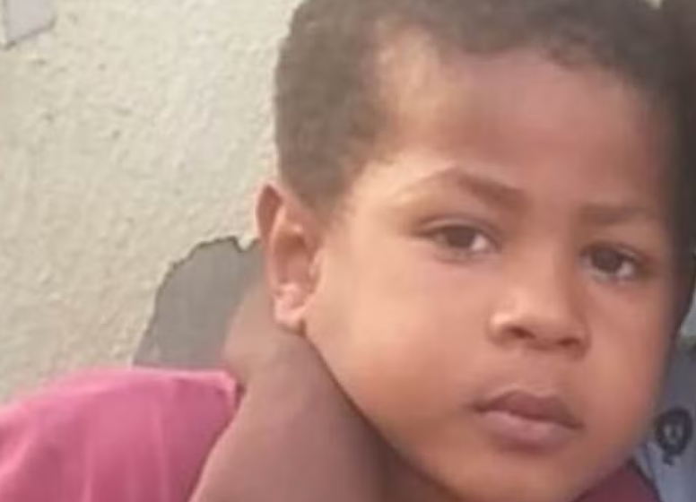  Criança de 5 anos morre afogada em piscina na cidade de Juazeiro