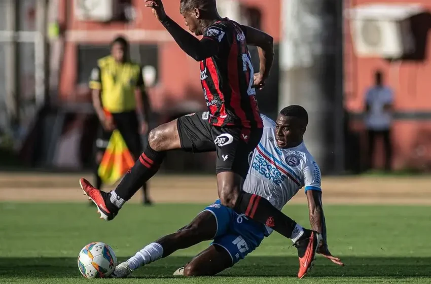  Vitória faz virada histórica sobre o Bahia em 1º jogo da final do Baianão