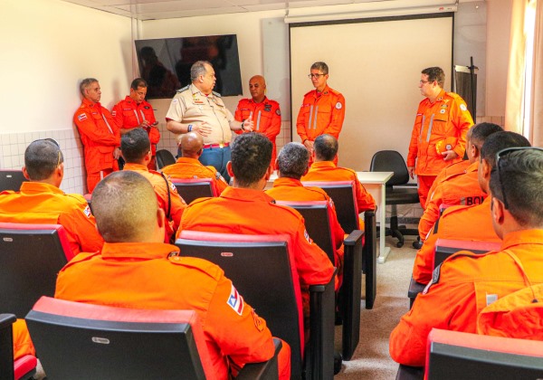  Bahia envia 22 bombeiros para o Rio Grande do Sul