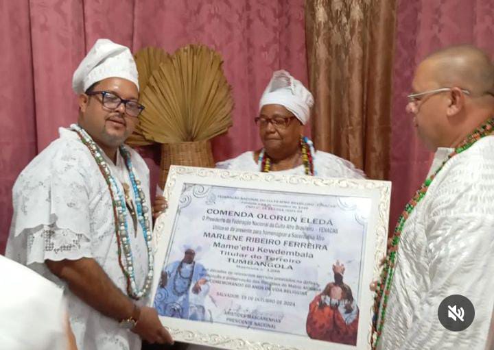  Federação Nacional do Culto Afro-Brasileiro entrega Comenda Olorun Eledá a Nengua Kwedembala